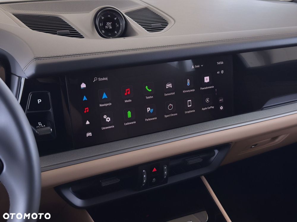 Porsche Cayenne - 20