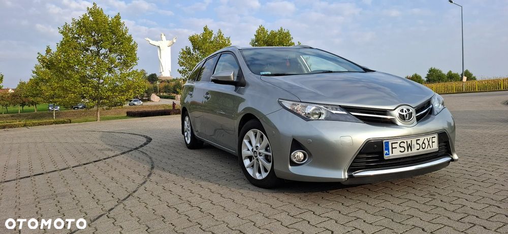 Toyota Auris - 24