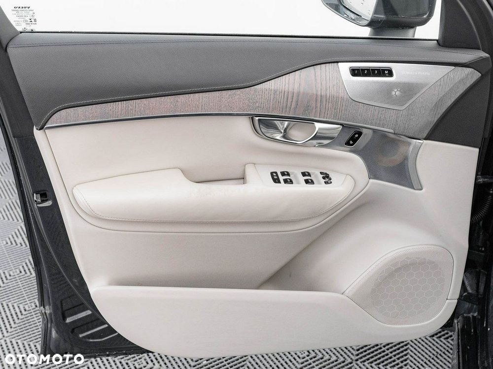 Volvo XC 90 B5 D AWD Inscription 7os - 12