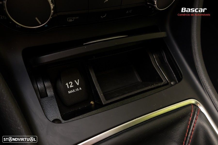 Mercedes-Benz CLA 200 d AMG Line - 49