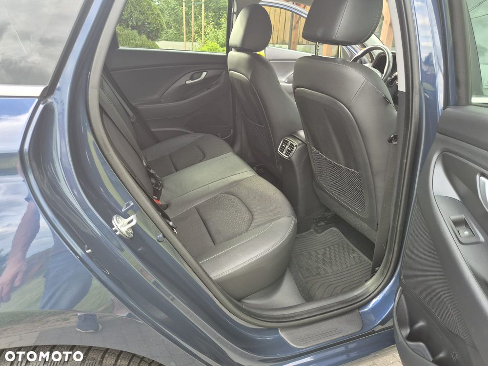 Hyundai i30 1.4 T-GDI Premiere Luxury - 20