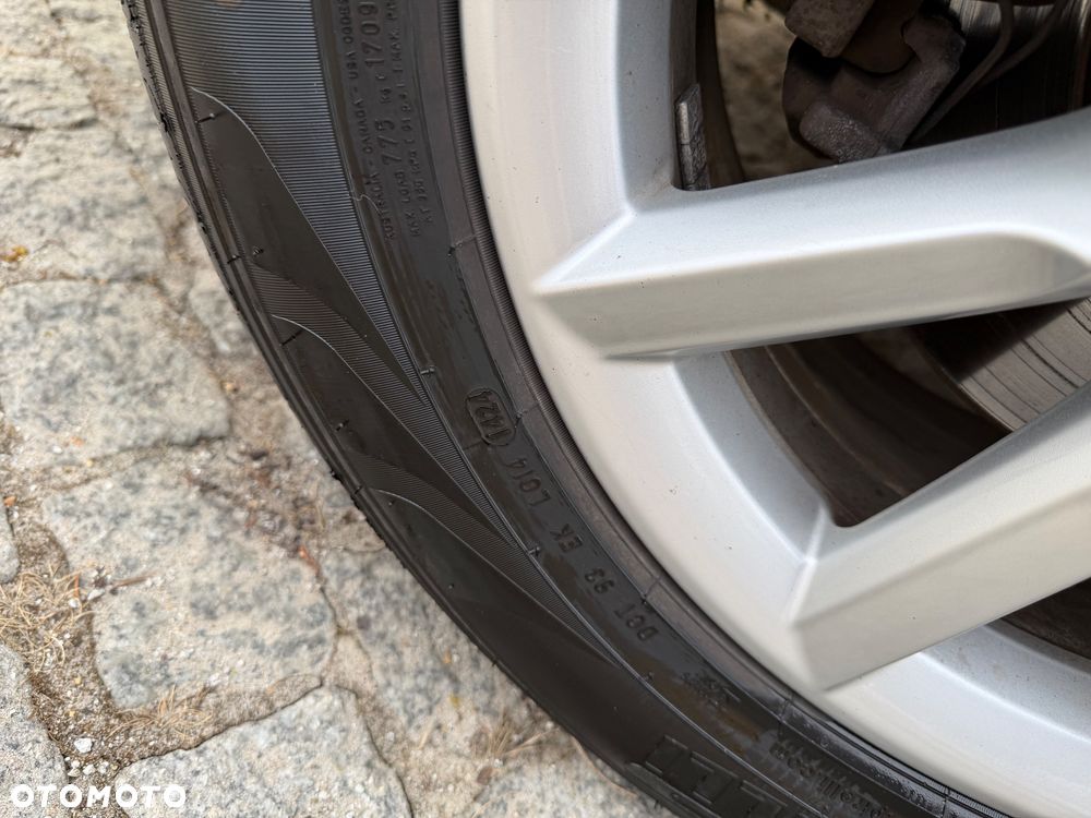 Audi Q3 2.0 TDI sport - 33