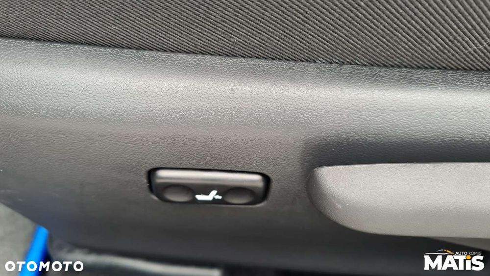 Toyota Auris - 34