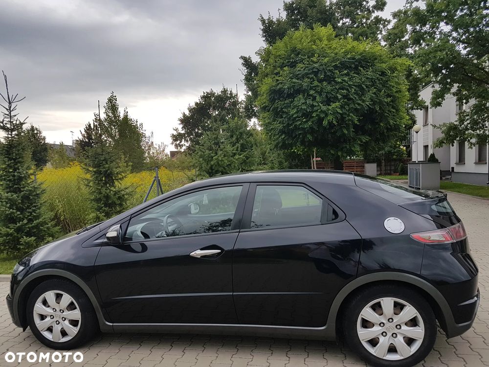 Honda Civic 1.8 Comfort - 26