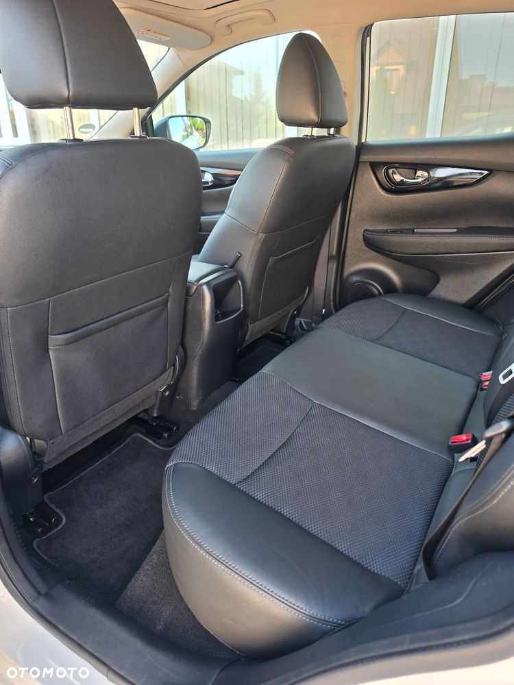 Nissan Qashqai 1.2 DIG-T 360 - 24