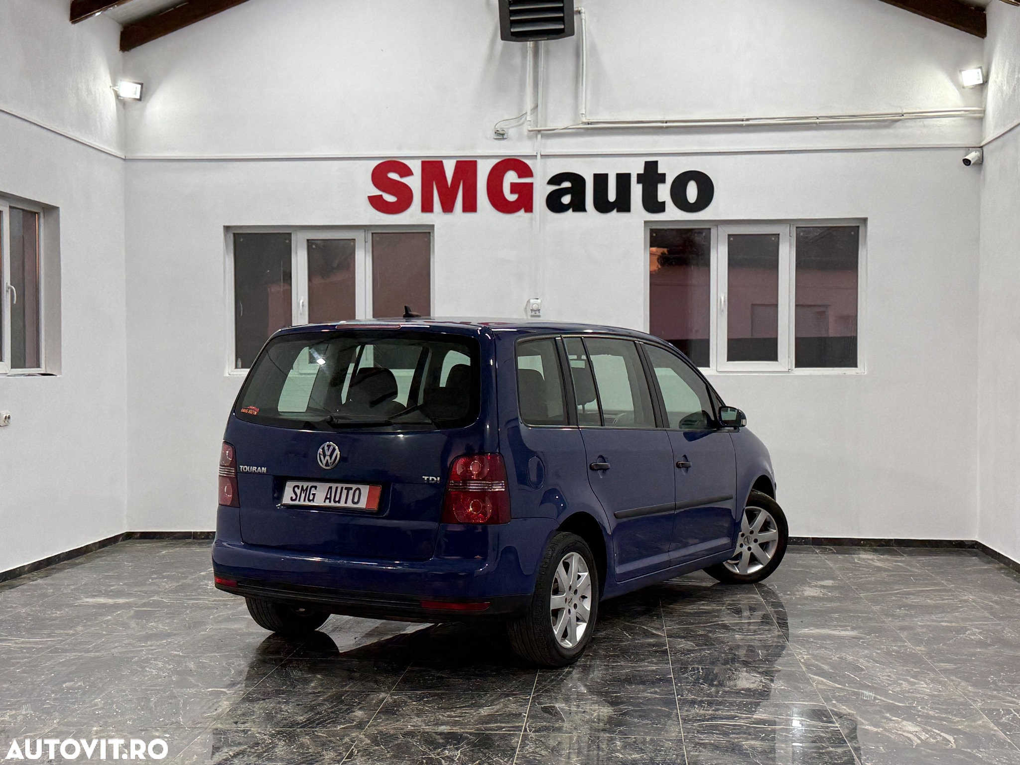 Volkswagen Touran 1.9 TDI Highline - 4