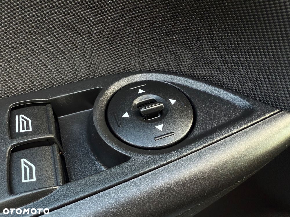 Ford Focus 1.5 EcoBlue Start-Stopp-System ACTIVE DESIGN - 17