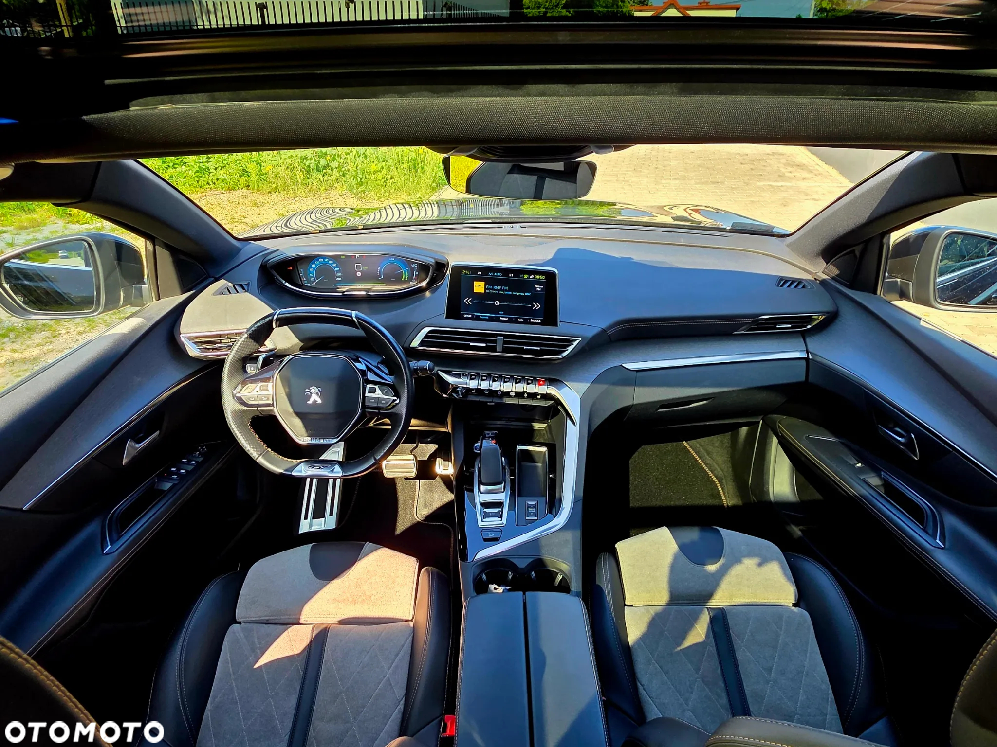 Peugeot 3008 1.6 PureTech Hybrid4 PHEV GT Pack S&S EAT8 - 10
