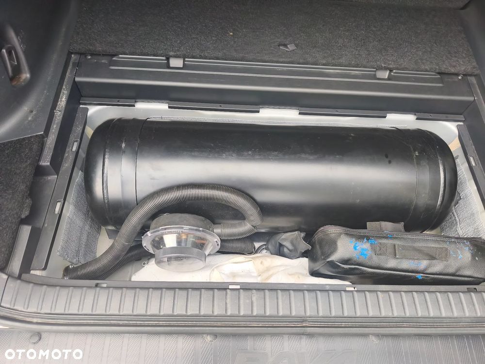 Toyota RAV4 2.0 4x4 - 16