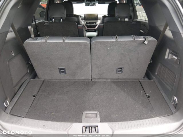 Ford Explorer - 13