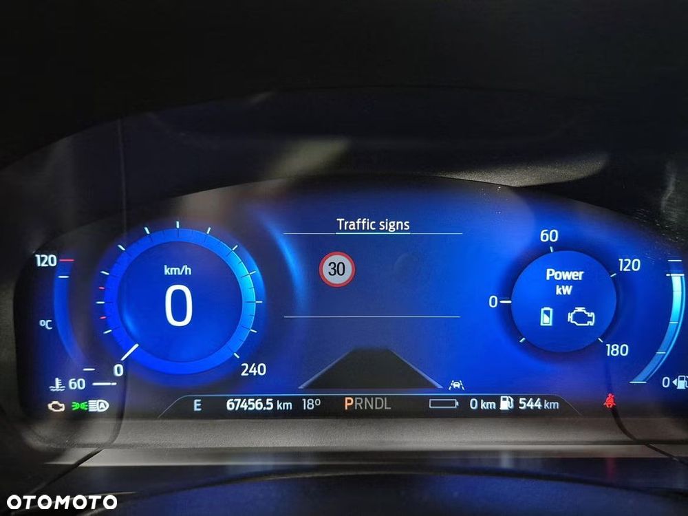 Ford Kuga 2.5P PHEV FWD ST-Line - 15