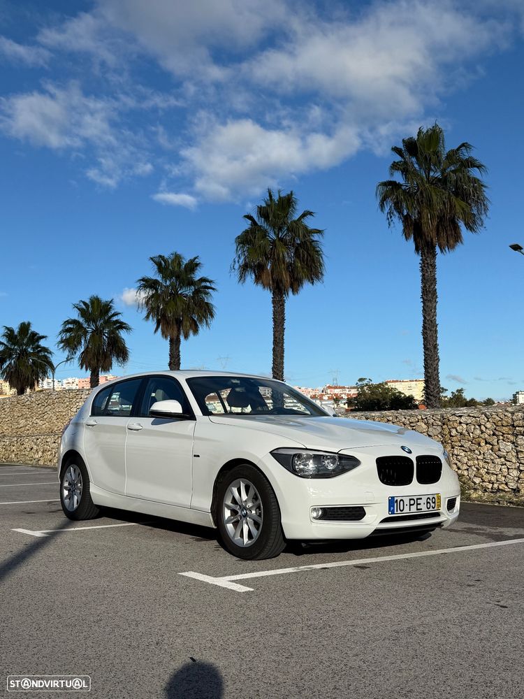 BMW 116 d EDynamics Line Urban - 1