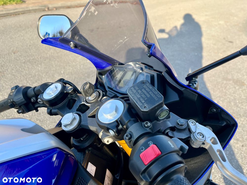 Yamaha YZF - 14