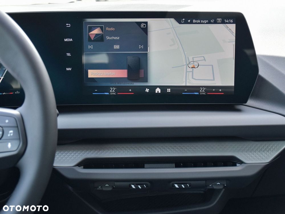 BMW Seria 2 216i - 28