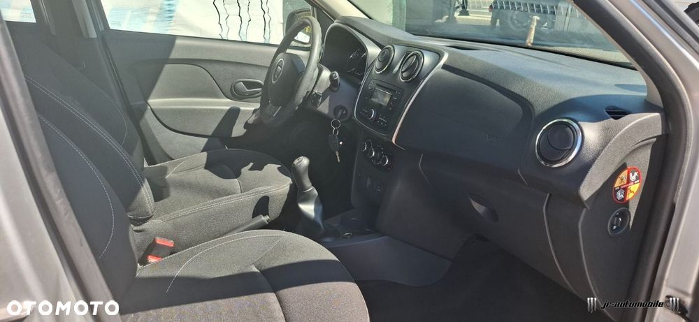 Dacia Sandero - 7