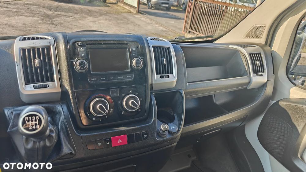 Fiat Ducato  Brygadówka 7 osób L3H2 klimatyzacja nawigacja ledy hak kamera cofania DOKA - 17