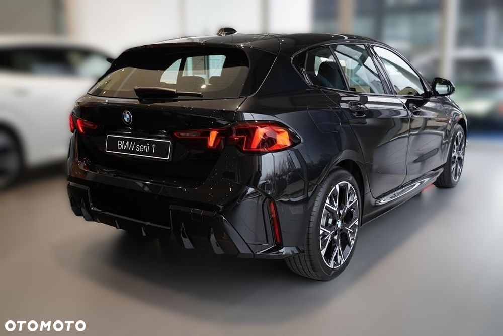 BMW Seria 1 120 mHEV - 4