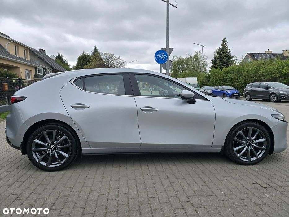 Mazda 3 - 6