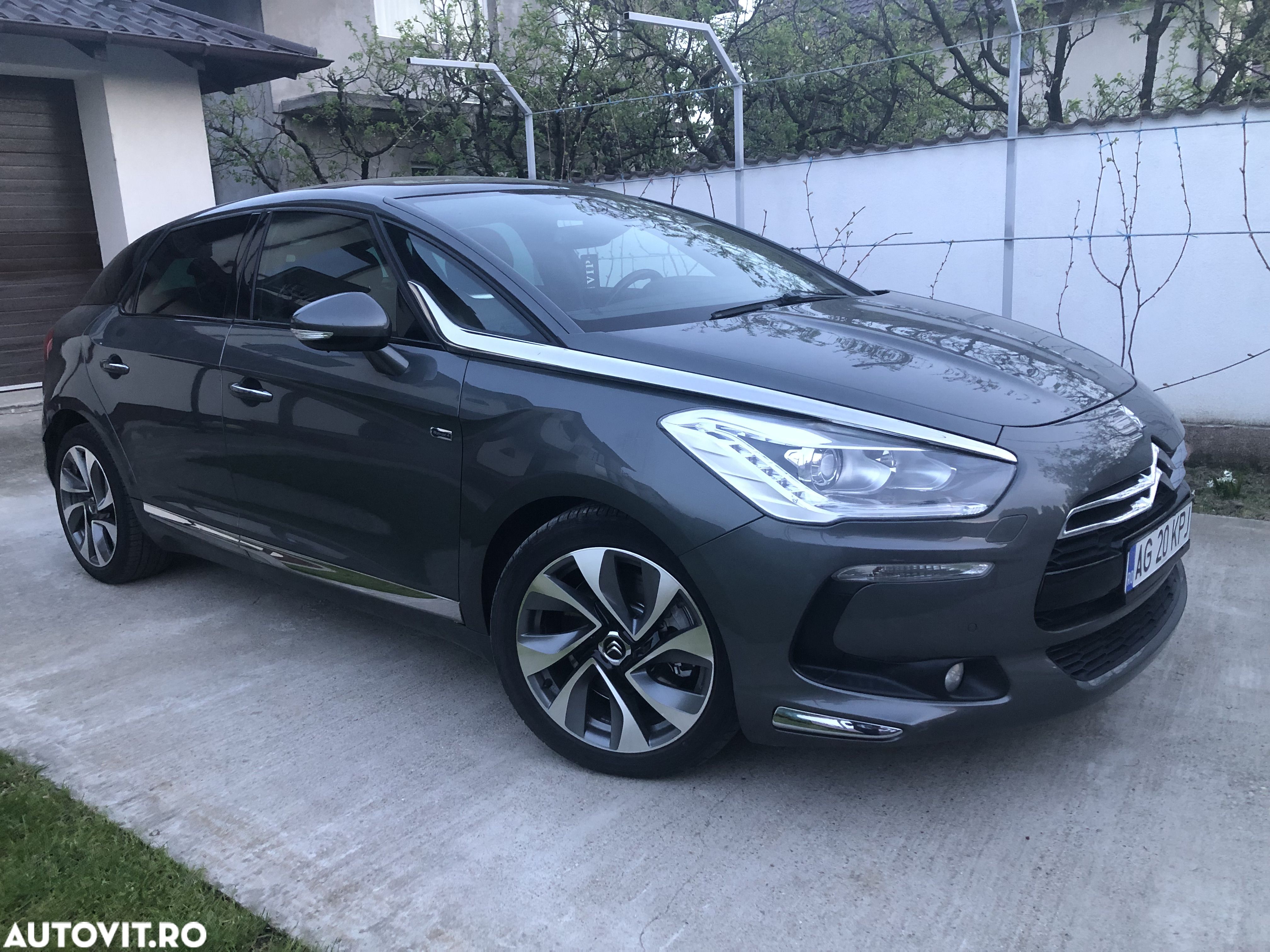 Citroën DS5 HDi 165 Aut. SportChic - 1