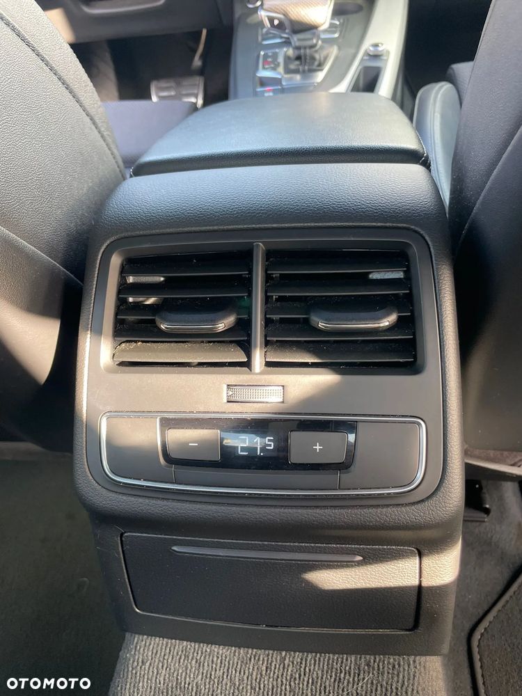 Audi A4 Limousine 2.0 TDI DPF multitronic S line Sportpaket - 15