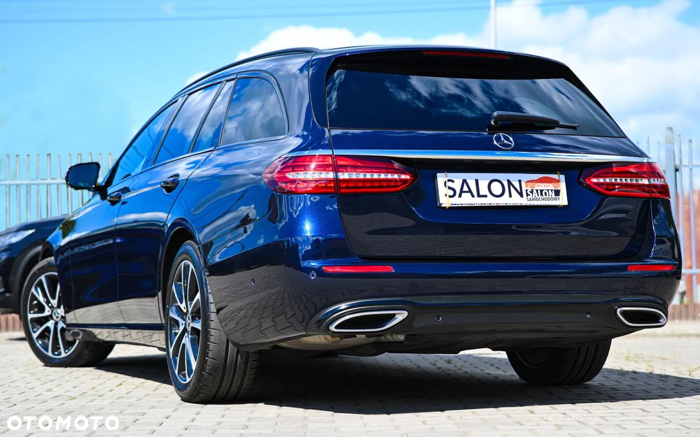 Mercedes-Benz Klasa E 220 d 9G-TRONIC Night Edition - 33