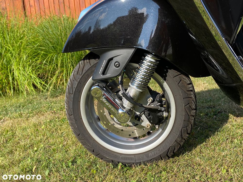 Vespa GTS - 3