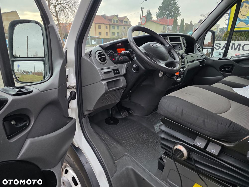 Iveco Wywrotka 7-Osobowa - 15