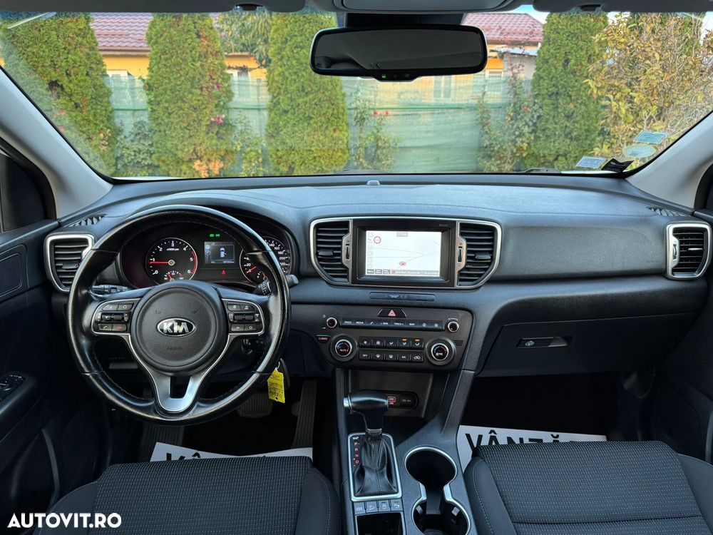 Kia Sportage 1.7 CRDI 2WD ISG Aut. Dream-Team Edition - 6