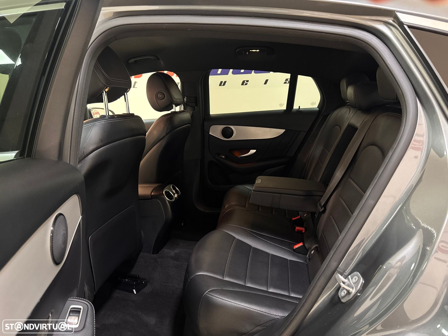 Mercedes-Benz GLC 300 de Coupé 4Matic - 46