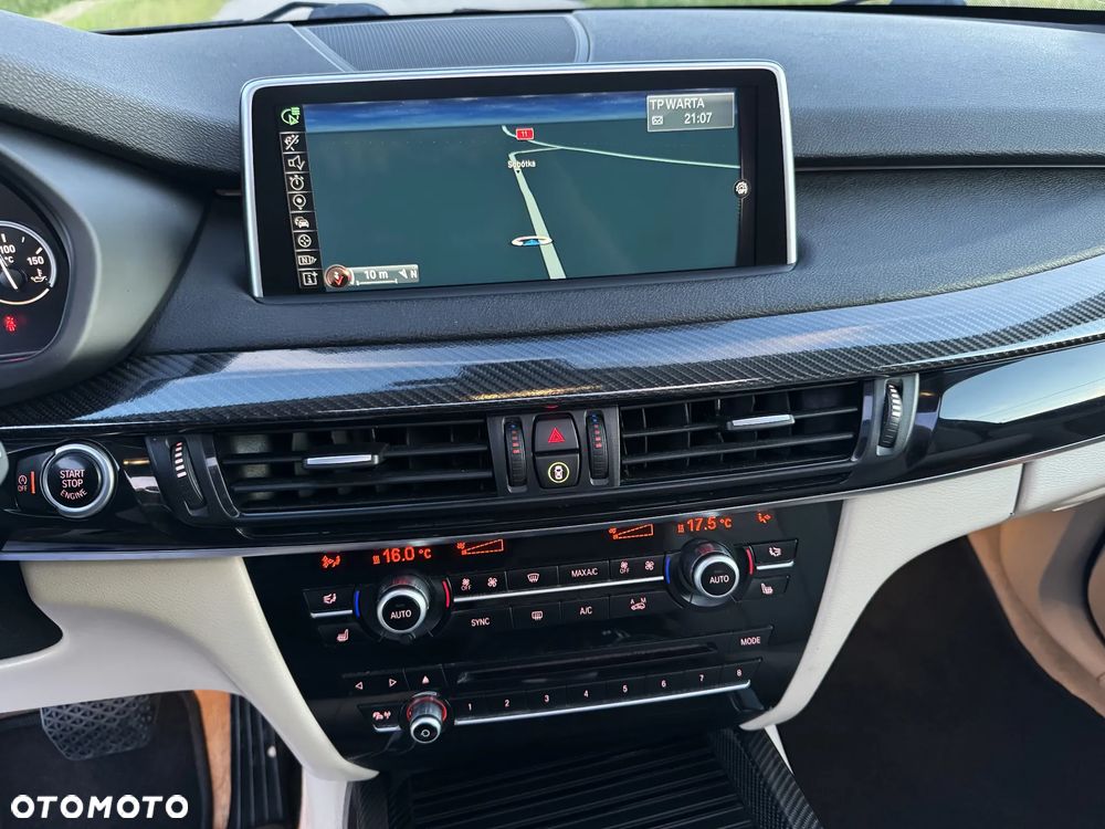 BMW X5 xDrive30d Sport-Aut - 37