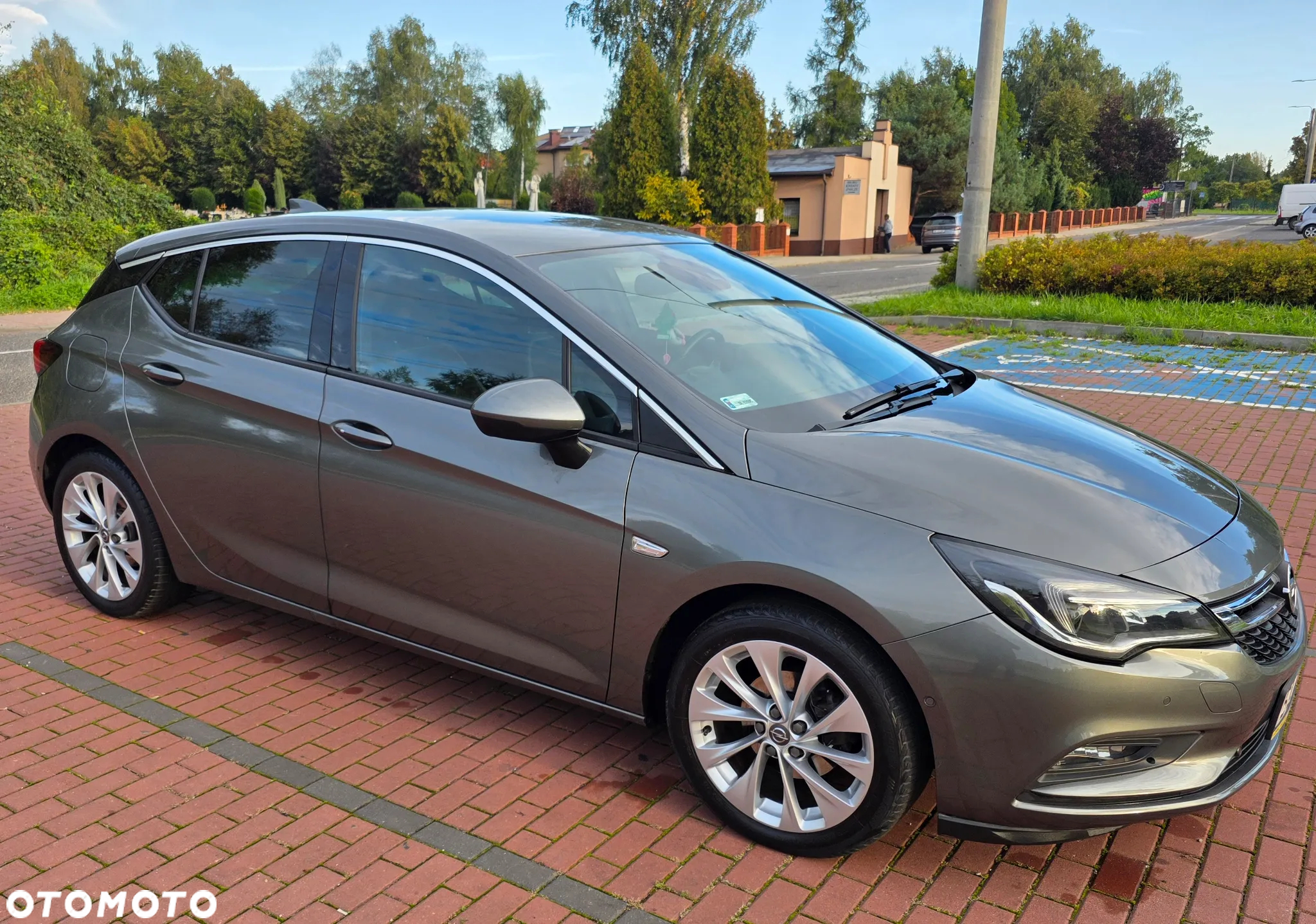 Opel Astra V 1.4 T Elite - 4
