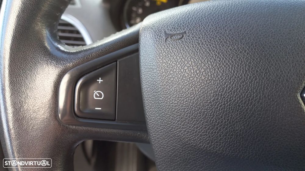 Renault Mégane Coupe 1.5 dCi Limited SS - 13