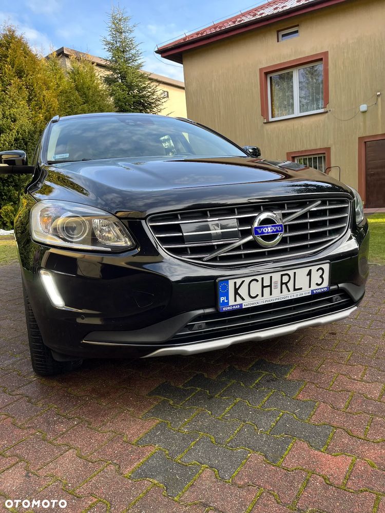 Volvo XC 60 D4 AWD Summum - 4