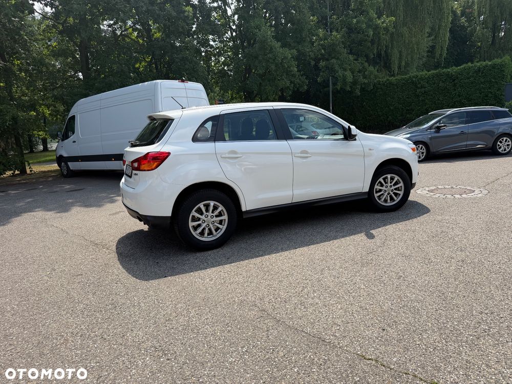 Mitsubishi ASX - 3