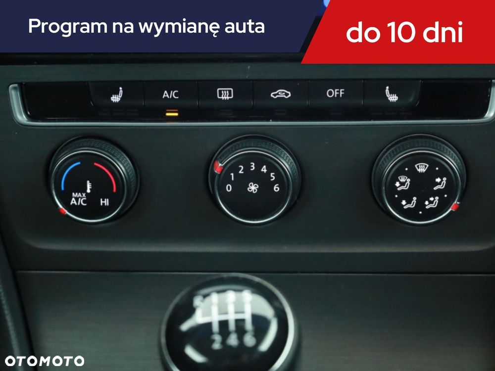 Volkswagen Golf Variant - 14