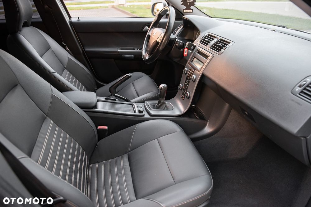 Volvo S40 2.0 RDesign - 28