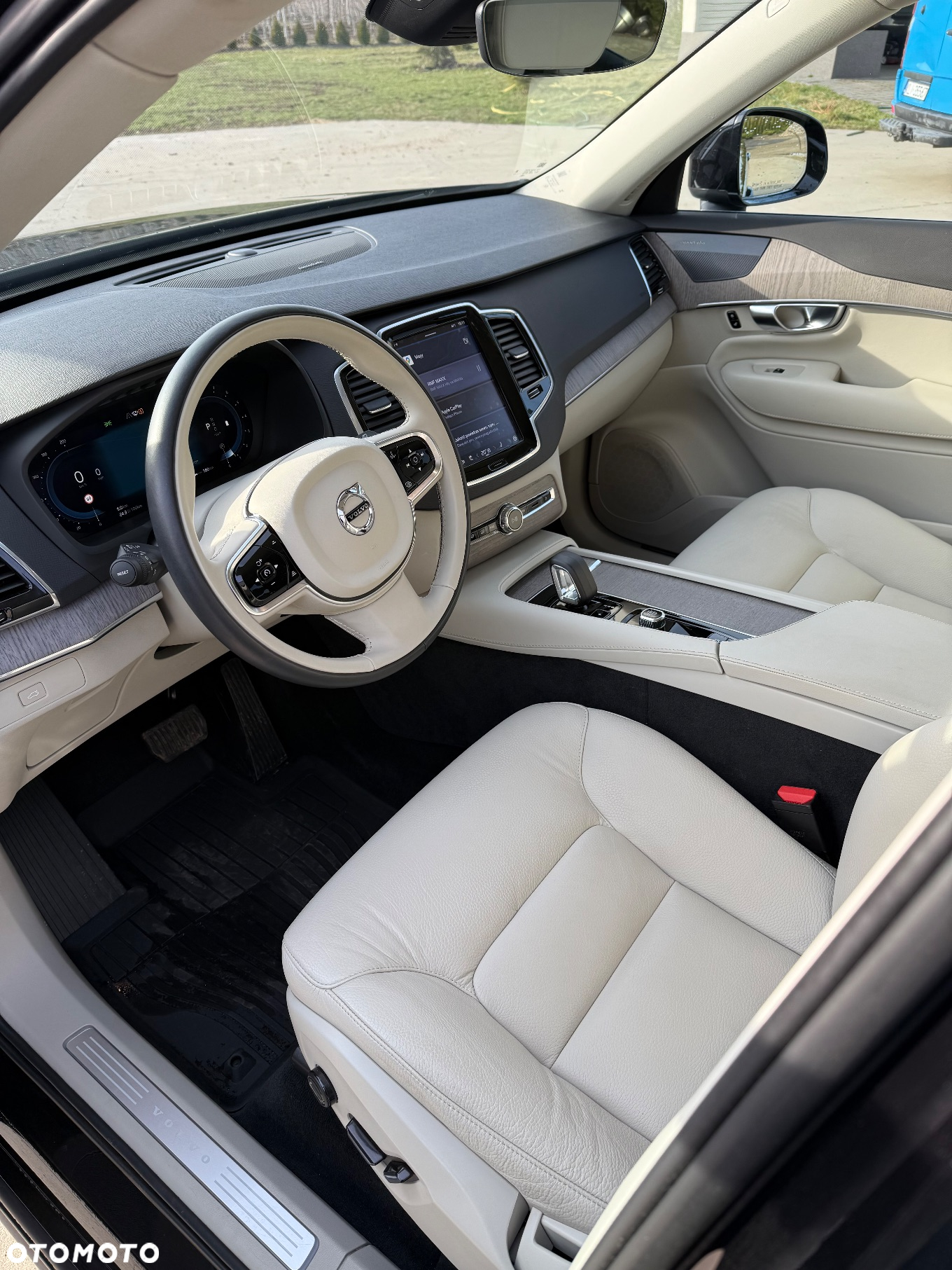 Volvo XC 90 - 10