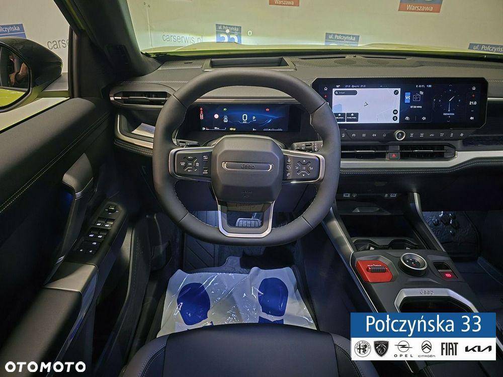 Jeep Compass - 18