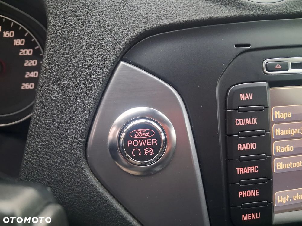 Ford Mondeo 2.0 TDCi Titanium X - 32