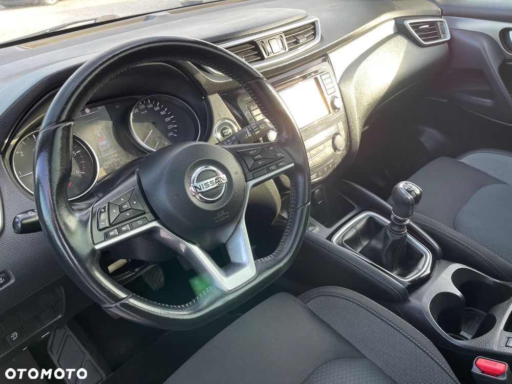 Nissan Qashqai - 17