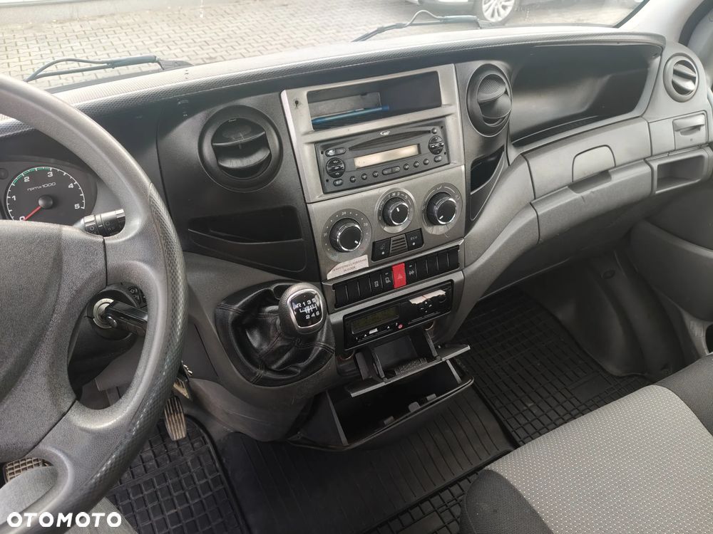Iveco 35c17 - 6