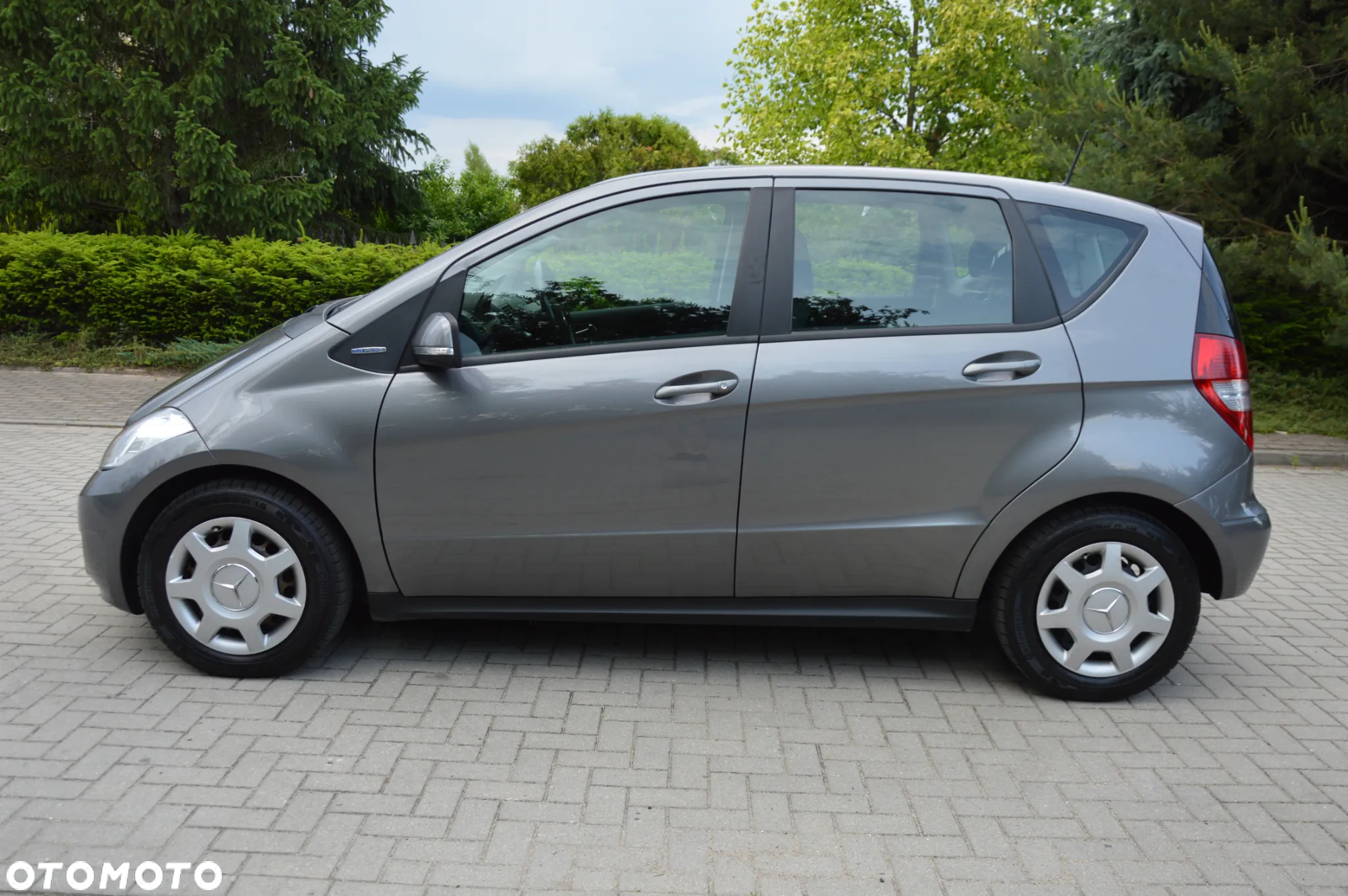 Mercedes-Benz Klasa A 160 BlueEFFICIENCY Elegance - 8