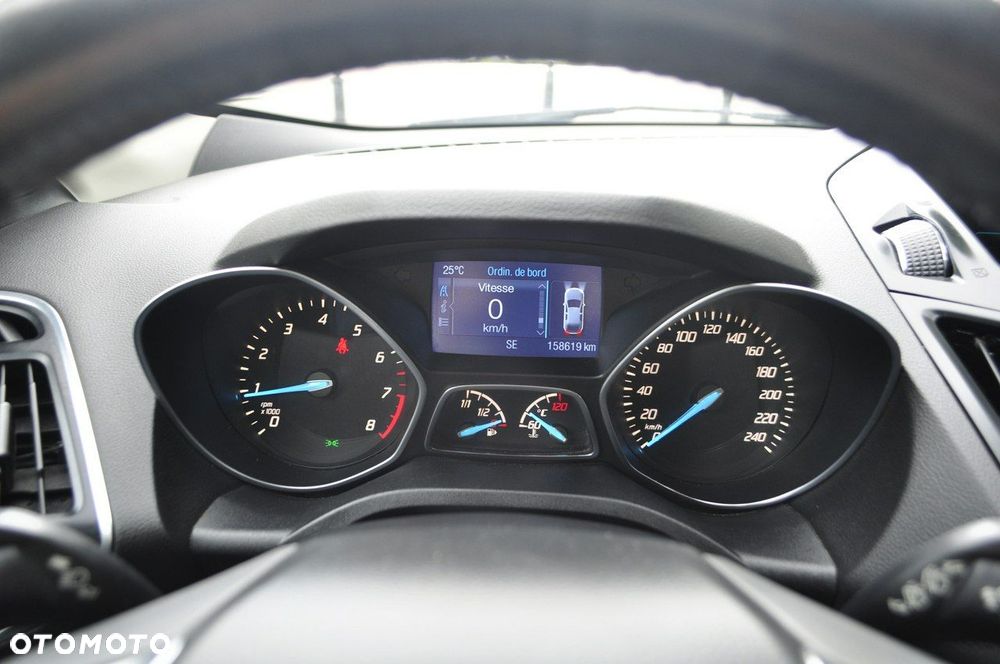 Ford Kuga - 5