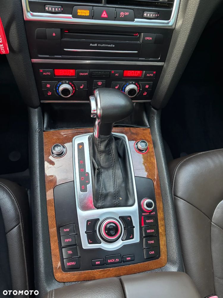 Audi Q7 3.0 TFSI Quattro Tiptronic - 38