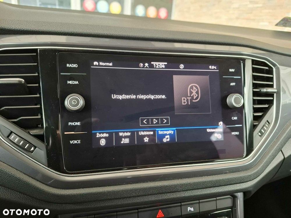 Volkswagen T-Roc - 17