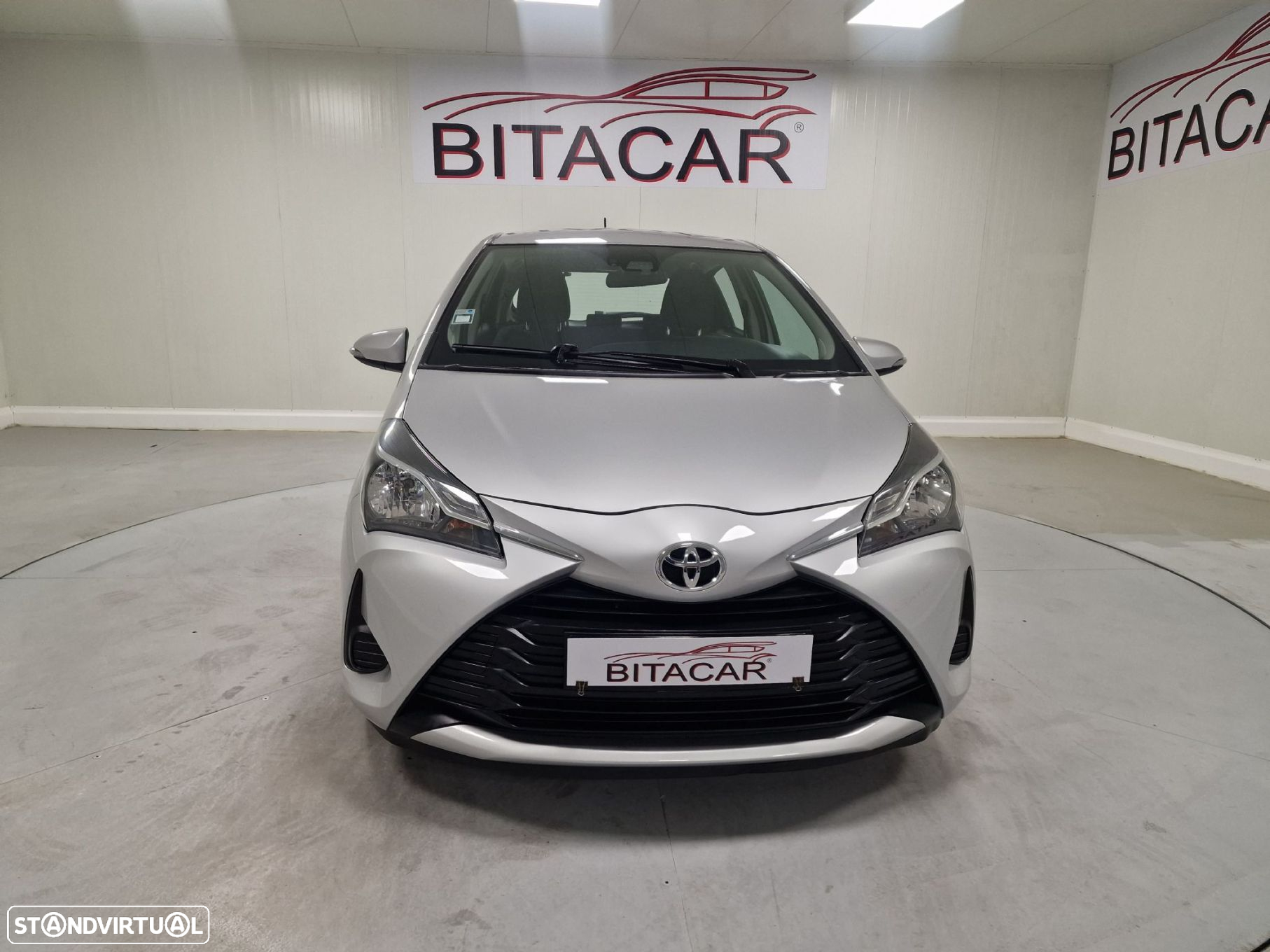 Toyota Yaris - 8