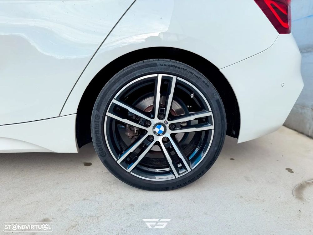 BMW 116 d Pack M Shadow Auto - 9