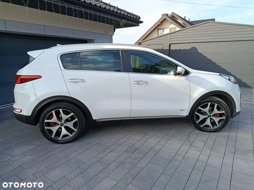 Kia Sportage 2,0 CRDI AWD GT Line - 14