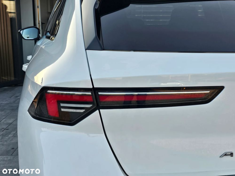 Opel Astra 1.2 Turbo Automatik Elegance - 40