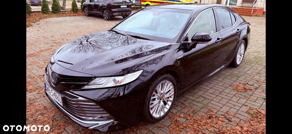 Toyota Camry 2.5 Hybrid Executive CVT - 1